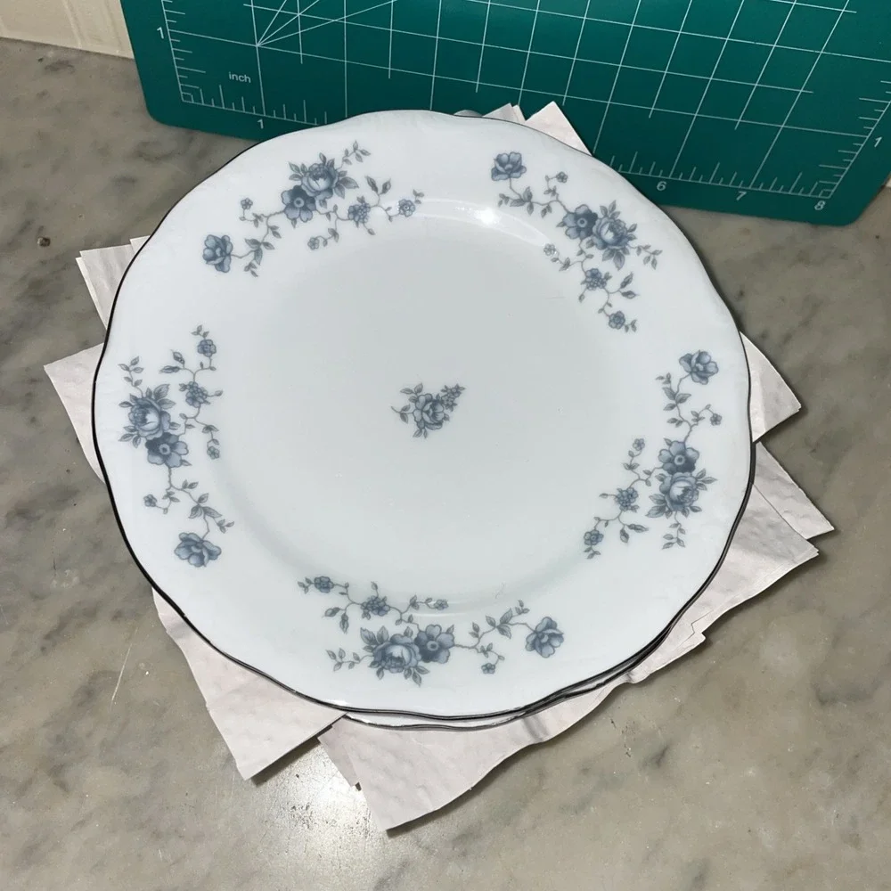 4 MINT Vintage Johann Haviland Bread Desert Plates 6.25